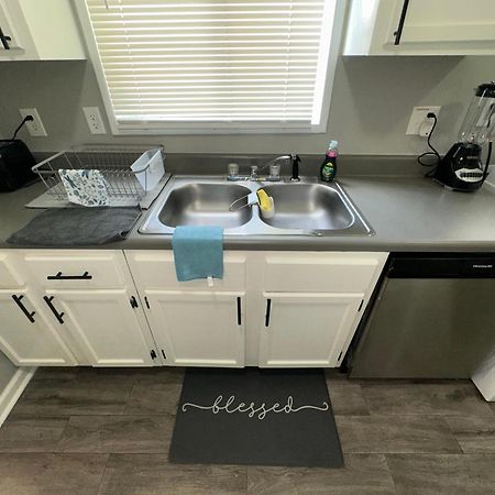 E, Memphis Home 5 Min From I240W 외부 사진