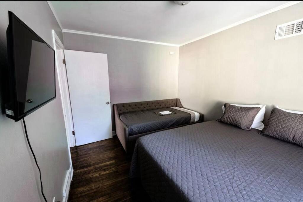 E, Memphis Home 5 Min From I240W 외부 사진